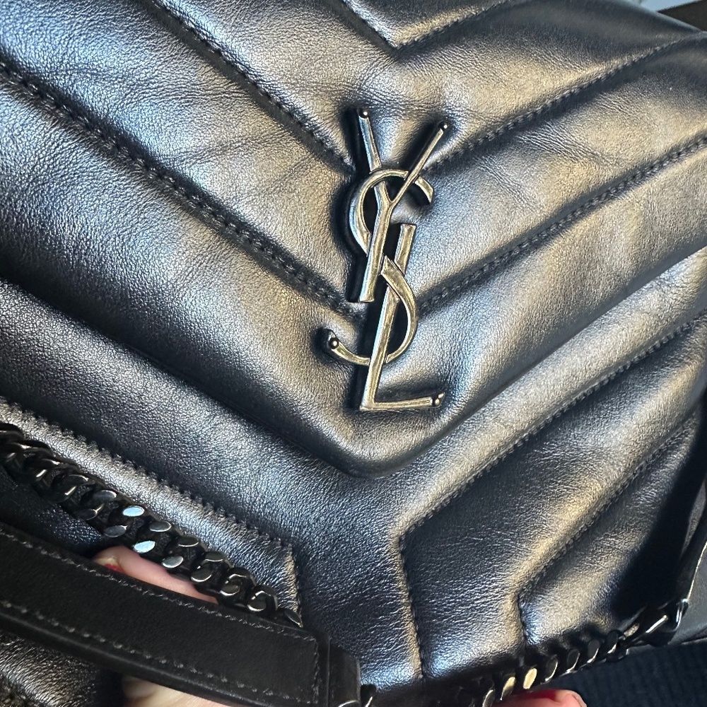 Yves Saint Laurent Black Quilted Leather Chain Shoulder Bag - Picture 16 of 16